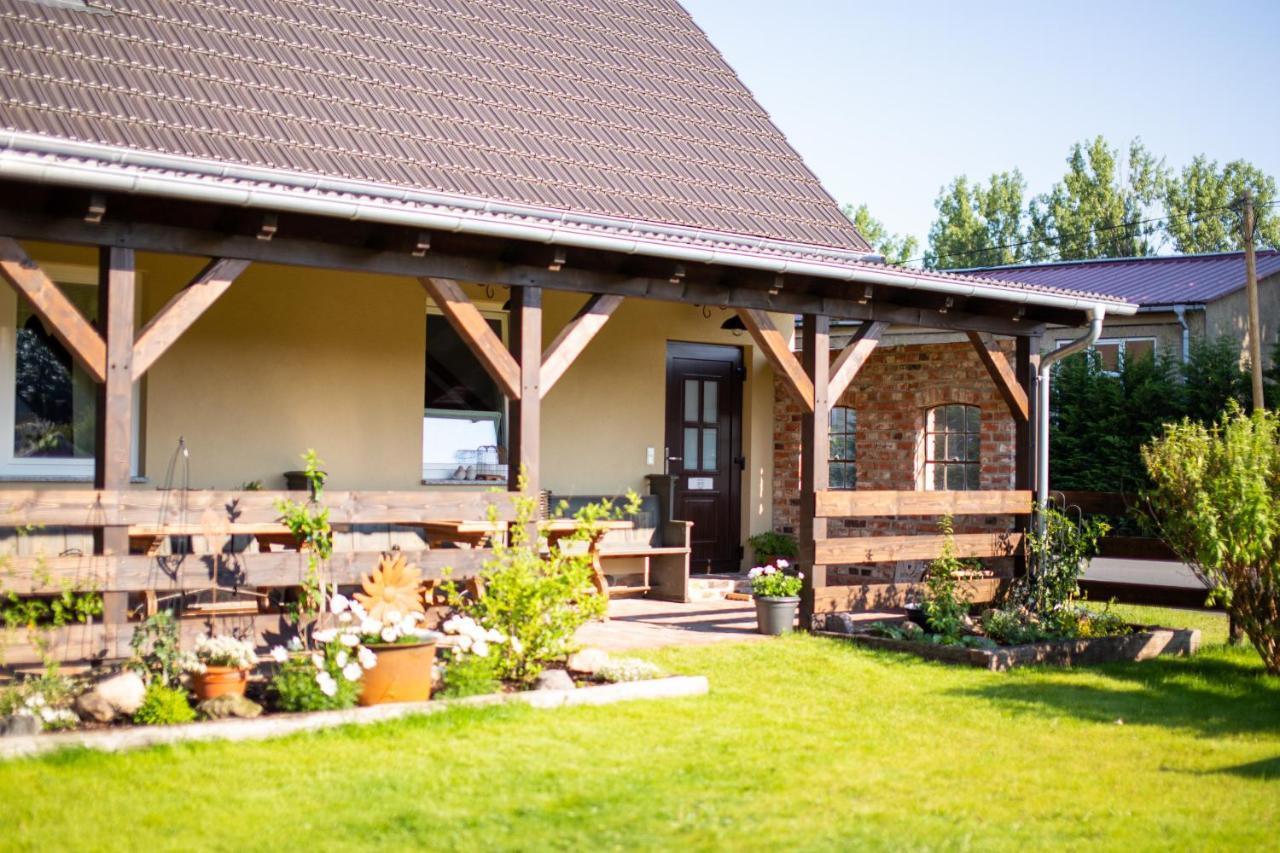 Blumenhuhnhof Burg Kauper